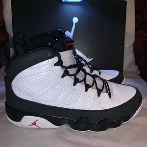AIR JORDAN 9 RETRO